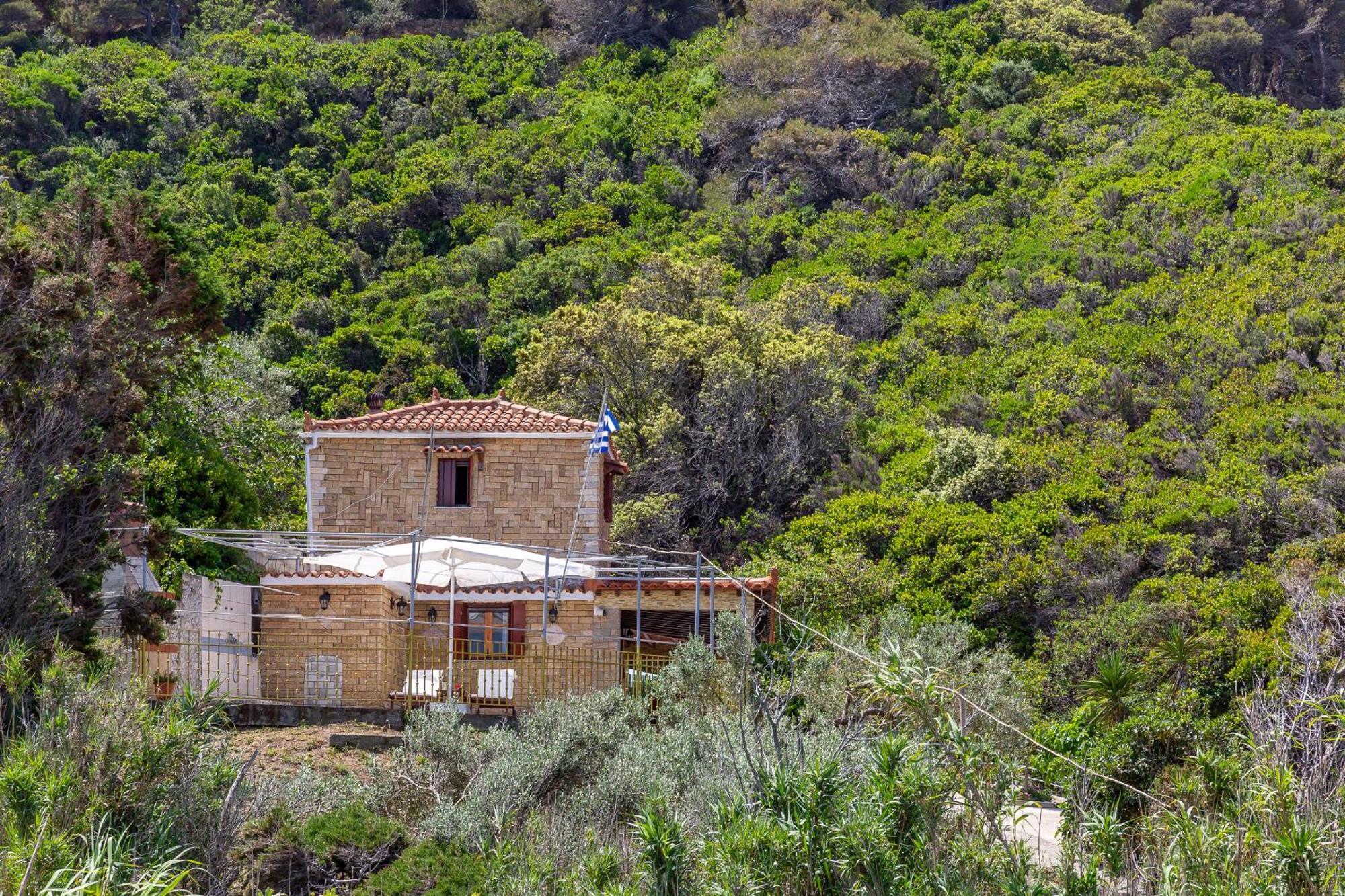 Nerissa Cottage - Skopelos Glossa Atheato Exterior photo